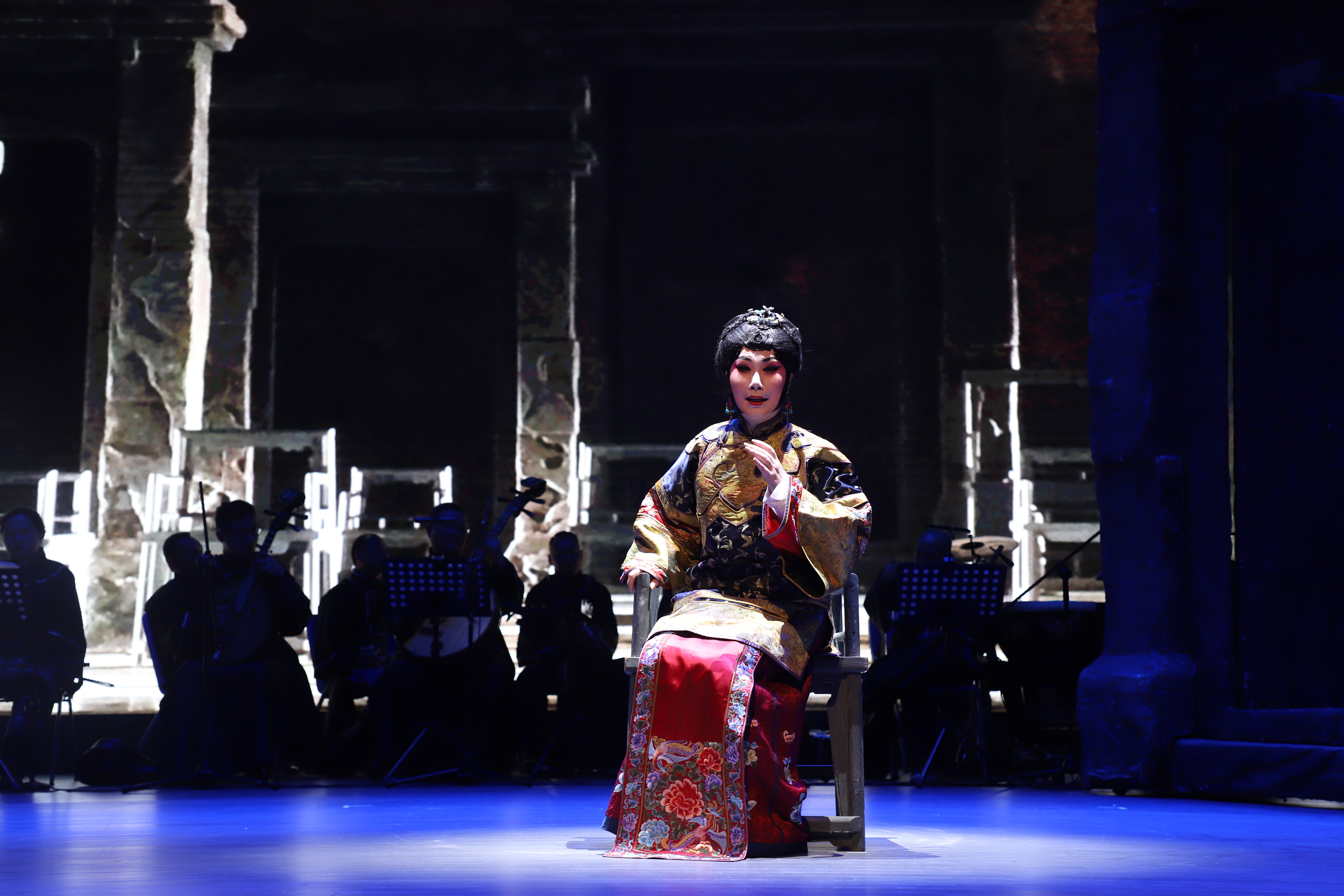 “美好新时代,文化润巴渝”优秀剧目校园展演活动圆满结束